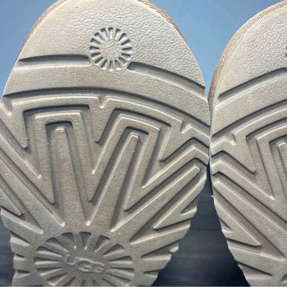 UGG CUSTOMIZABLE BAILEY BOW SHORT CHESTNUT SUEDE SHEARLING LINED US 8 / EU 39 - Picture 15 of 16